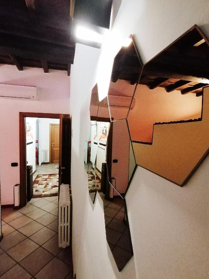 Apartament Chroma Italy - Chroma Apt Campo De' Fiori Zewnętrze zdjęcie